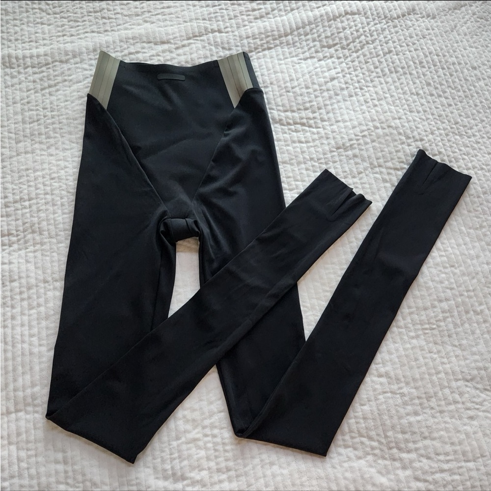 Adidas Fear of God Athletics Base Layer 1/2 Running leggings size XS